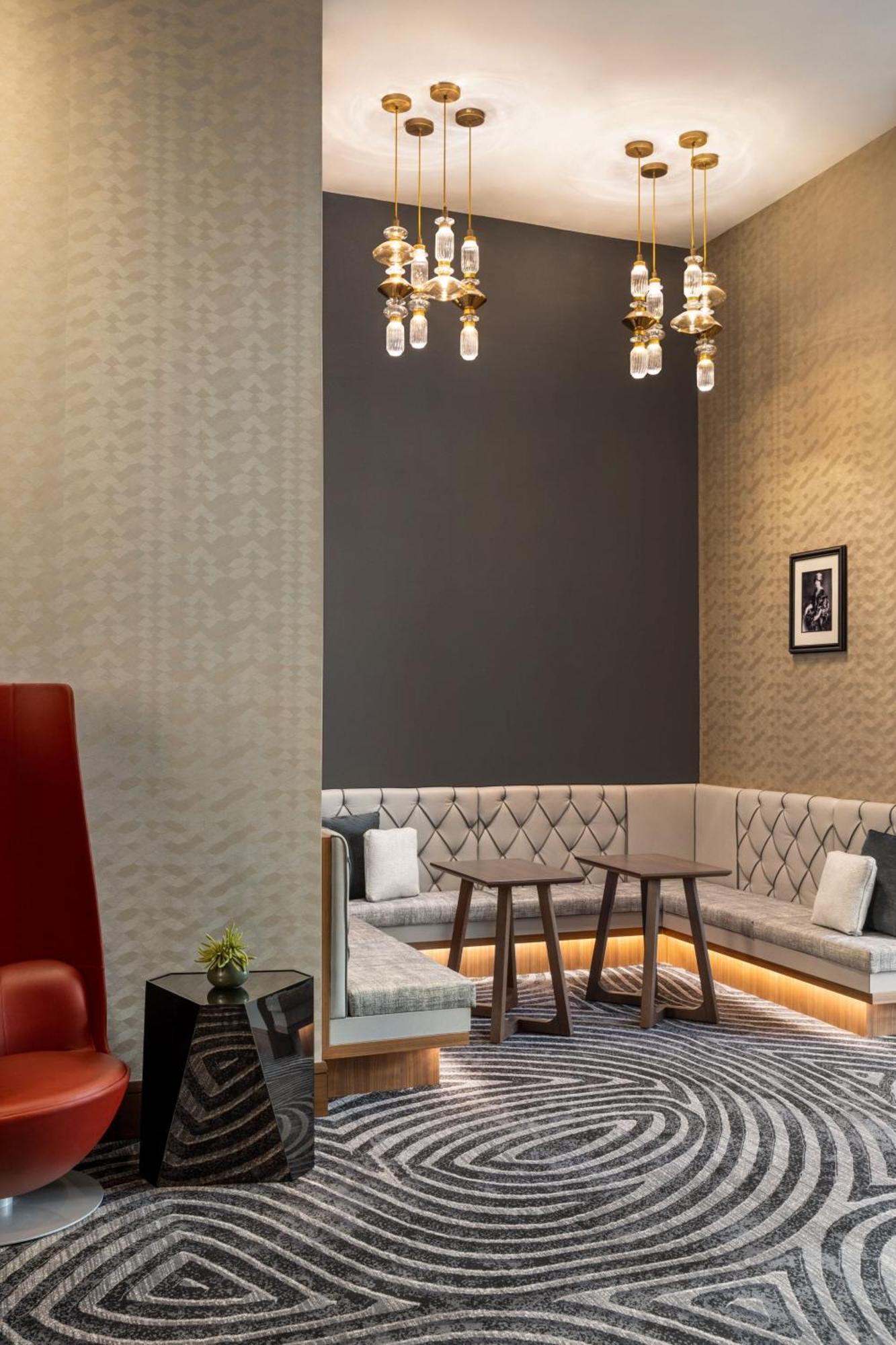 Marriott New York Jfk Airport Hotel Bagian luar foto